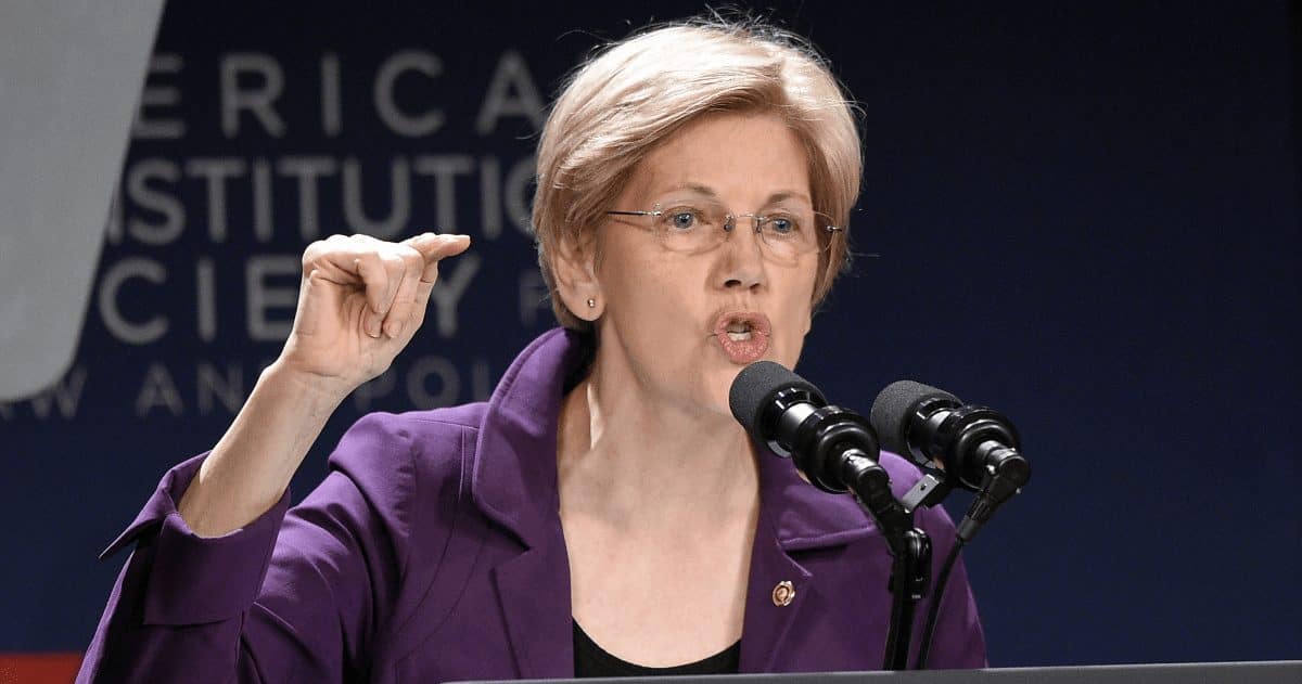 Elizabeth Warren Blasts Goldman Sachs Over Apple Card Bias Allegations